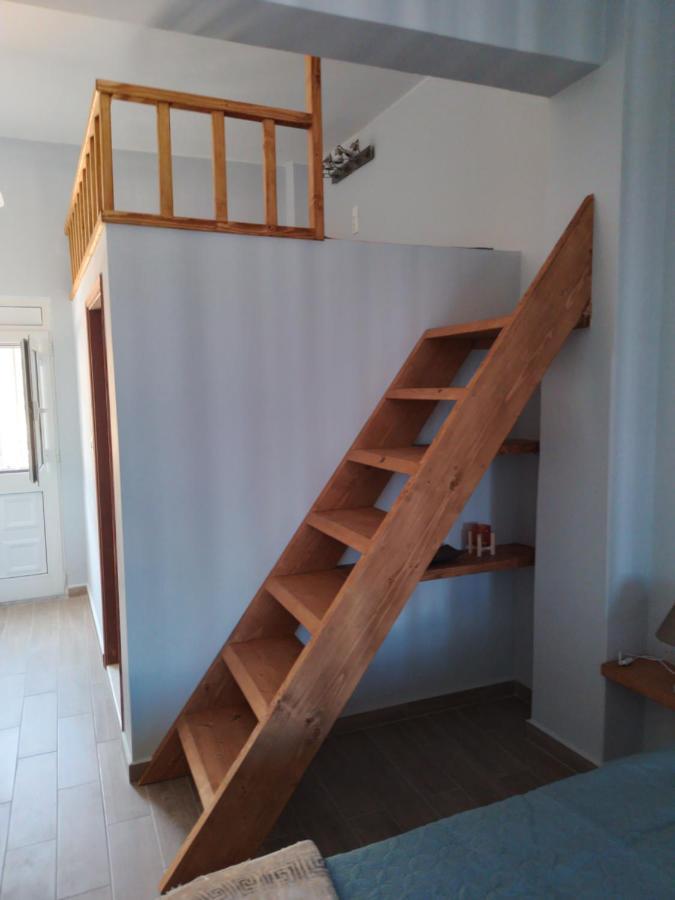 Manolakis Pizanias Apartment Emborios Luaran gambar